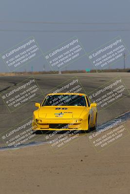 media/Oct-29-2022-CalClub SCCA (Sat) [[e05833b2e9]]/Race Group 4/Qualifying (Outside Grapevine)/